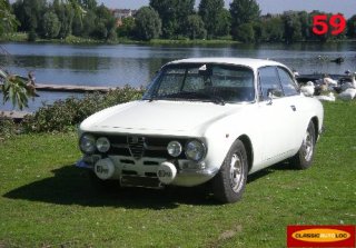 Alfa Romeo Giulia GT Bertone 1971 Blanche