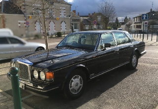Bentley Eight 1990 noir