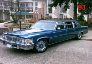 CADILLAC FLEETWOOD 1977 BLEU