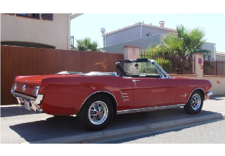 FORD MUSTANG 1966 ROUGE