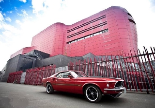 FORD MUSTANG 1969 ROUGE