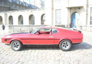 FORD MUSTANG Mach 1 1971 ROUGE