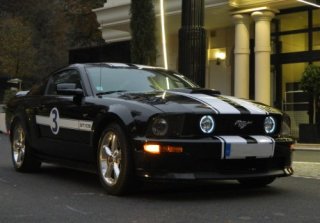 Ford MUSTANG 2007 NOIRE