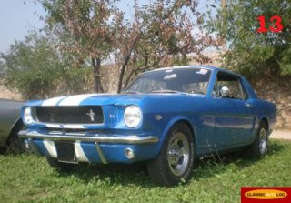 FORD Mustang Coup� 1965 Bleu Bandes Blches