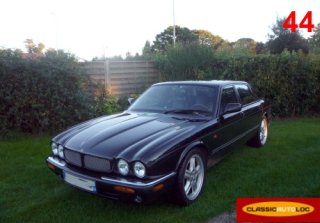 Jaguar XJR V8 2000 Noir