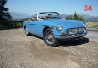 MG B 1973 bleu
