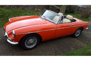 Mg B roadster 1969 flame red