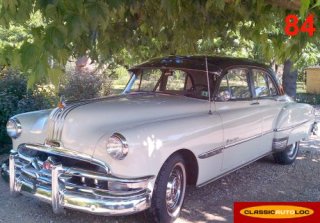Pontiac Chieftain 1951 beige et gris