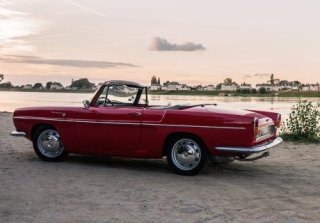 Renault Caravelle 1100 1965 rouge