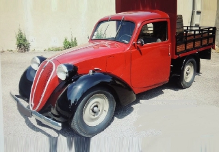 Simca 8 plateau 1947 rouge et noire