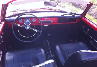 VW Karmann Ghia 1966 rouge