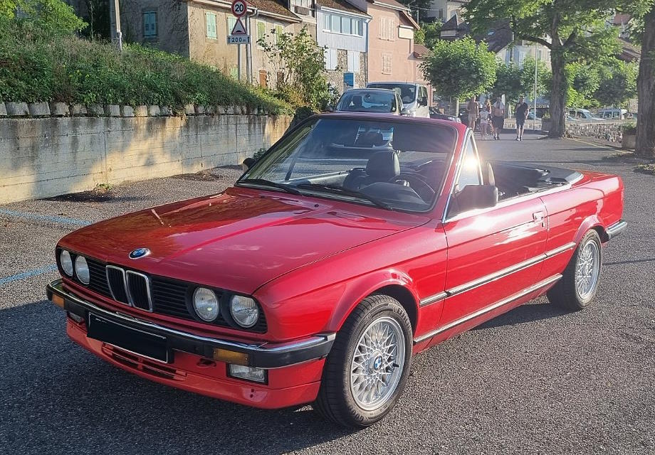 Location Bmw E30 325i cabriolet 1987 rouge 1987 rouge evian-les-bains