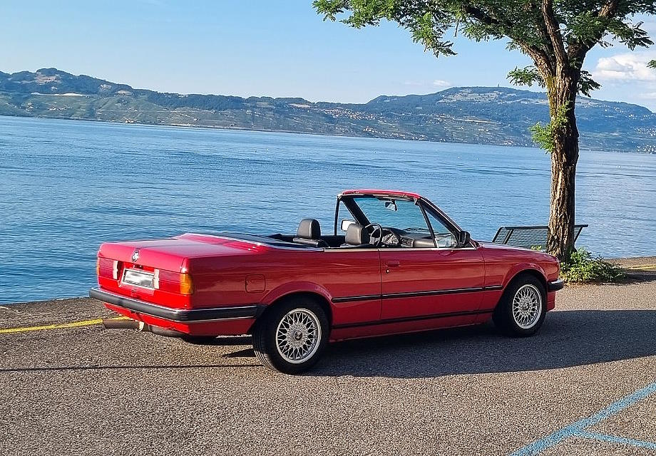 Location Bmw E30 325i cabriolet 1987 rouge 1987 rouge evian-les-bains