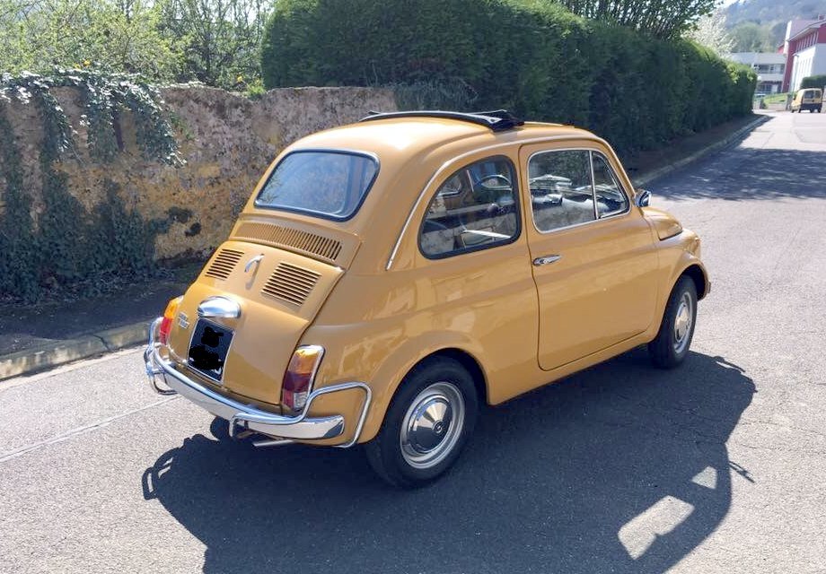 Location Fiat 500L 1971 Jaune positano 1971 Jaune positano Artigues