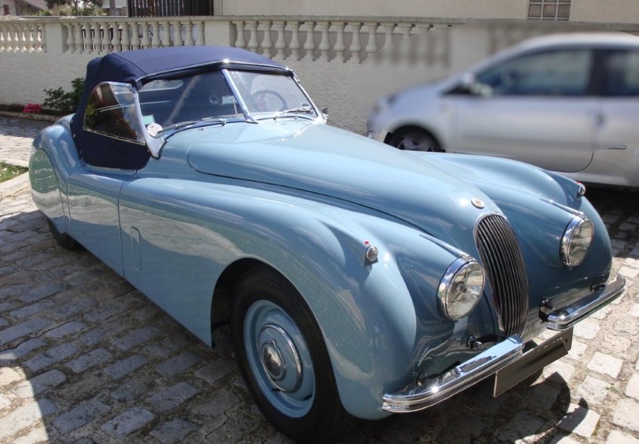 Comment On Dit Jaguar En Anglais Location Jaguar XK120 Roadster 1954 Bleu ciel 1954 Bleu ciel Ste