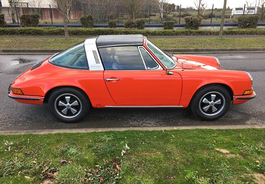Location Porsche 911 2 4 T Targa 1972 Orange 1972 Orange CLAMART Location Porsche 911 2 4 T Targa 1972 Orange 1972 Orange CLAMART