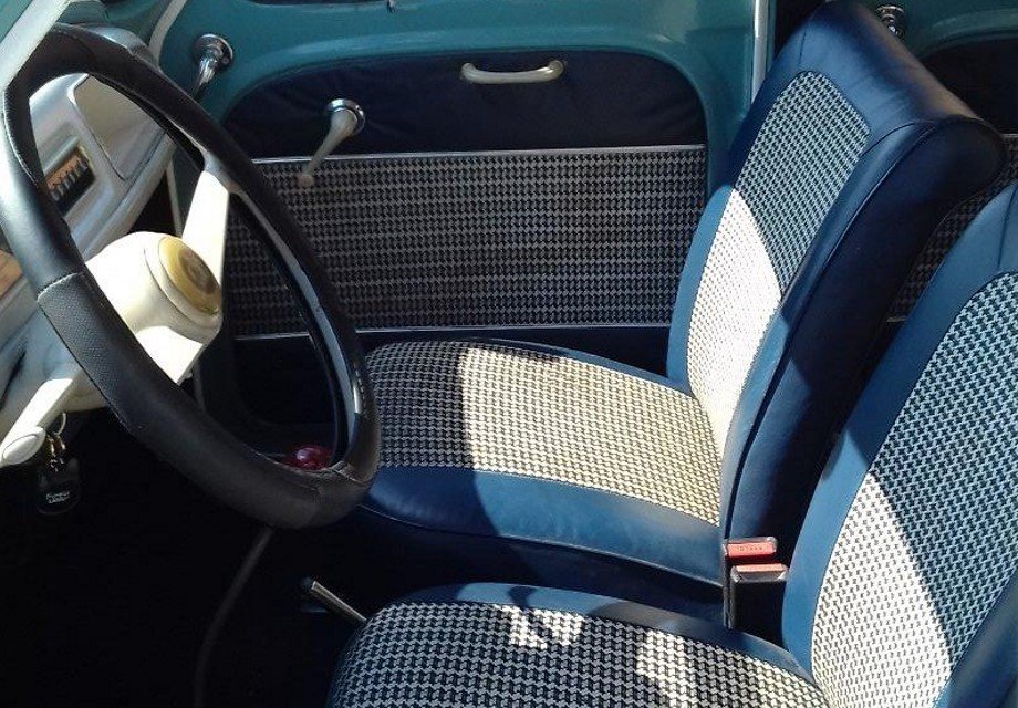 Location Renault Dauphine 1962 Bleu 1962 Bleu Marquette les Lille