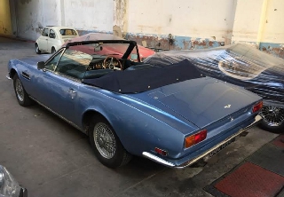 Aston Martin DBS6 volante 1968 Bleu