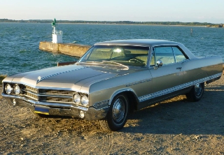 Buick Electra 225 1965 champagne