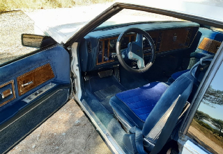 Buick Riviera 1985 Blanc crème