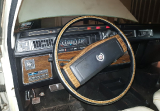Cadillac Seville 1977 Blanche