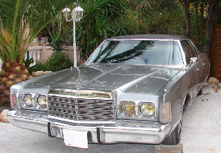 Chrysler NEW YORKER  BROUGHAM 1974 GRISE