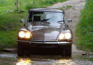 Citroen DS20 1974 Brun Scarabee