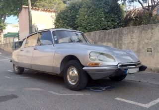 Citroen DS21 1972 Gris toit Noir