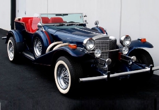 Excalibur Phateon Modele III 1977 Bleu