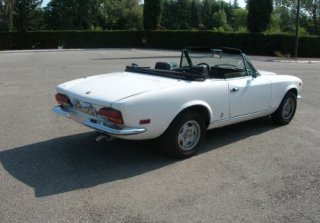 FIAT 124 SPIDER 2000 1979