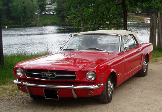 Location Ford mustang 1965 Rouge