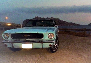 Location Ford mustang 1966 bleu