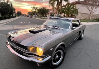 Ford mustang 1966 gris