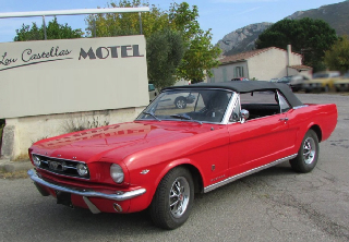 Location FORD MUSTANG GT 1966 ROUGE