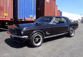 Location Ford Mustang  1968 noir