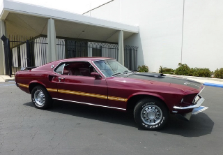 Location Ford mustang Mach 1 1969 bordeaux