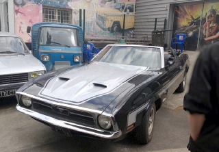 Ford Mustang 1972 Noir et Gris