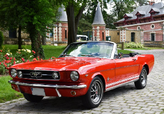 Location Ford MUSTANG GT 1965 rouge