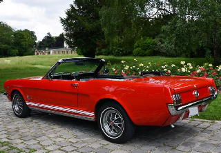 Location Ford MUSTANG GT 1965 rouge