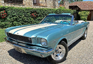 Location Ford Mustang GT 1966 Turquoise