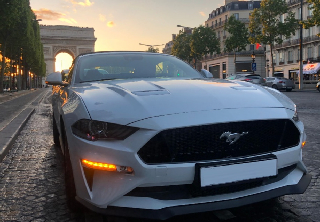 Ford Mustang GT cabriolet 2019 blanc