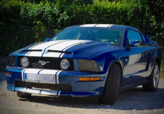 Location Ford Mustang GT/CS 2006 Bleu