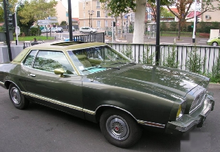 Location Ford Mustang II 1974 Vert