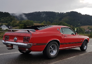 Location Ford Mustang Mach1 1969 Rouge
