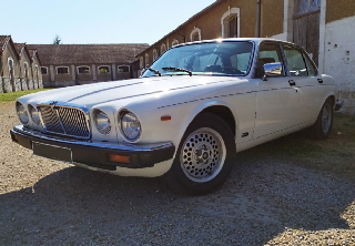 Jaguar XJ6 1984 blanche