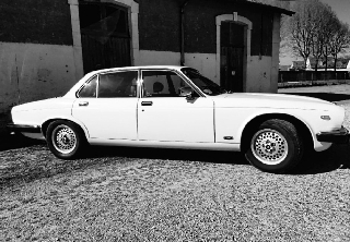 Jaguar XJ6 1984 blanche