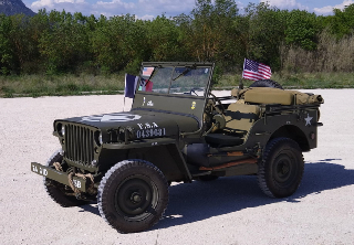 Jeep hotchkiss 1964 vert olive