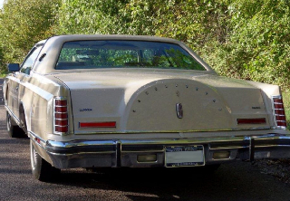 Lincoln Continental Mark V édition CARTIER 1979 CHAMPAGNE