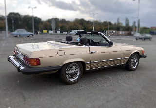 Mercedes Benz 350 SL 1984 Gold
