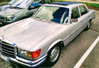Mercedes Benz classe S 1978 gris